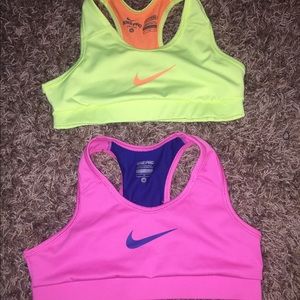 2 Nike girls sports bras